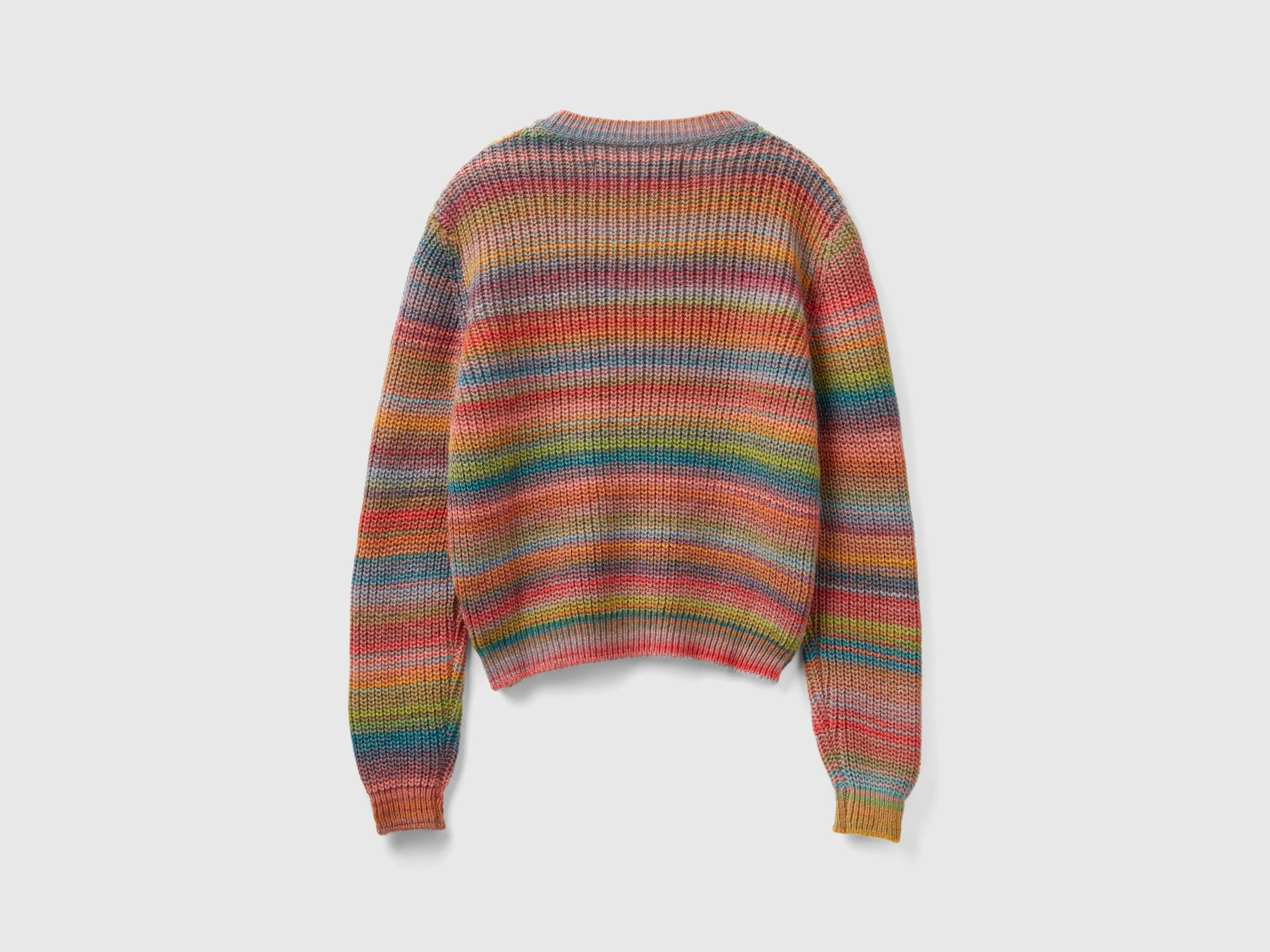 Boxy Fit V-Neck Soft Wool Blend with Ribbed Edges Sweater