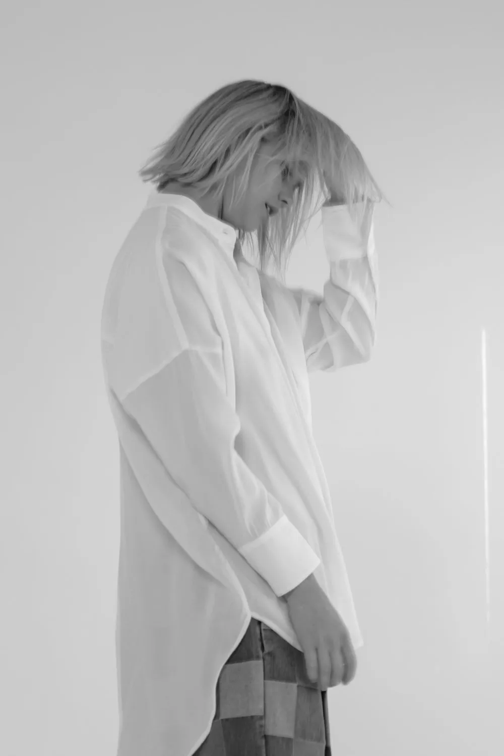Collarless loose fit long sleeve shirts