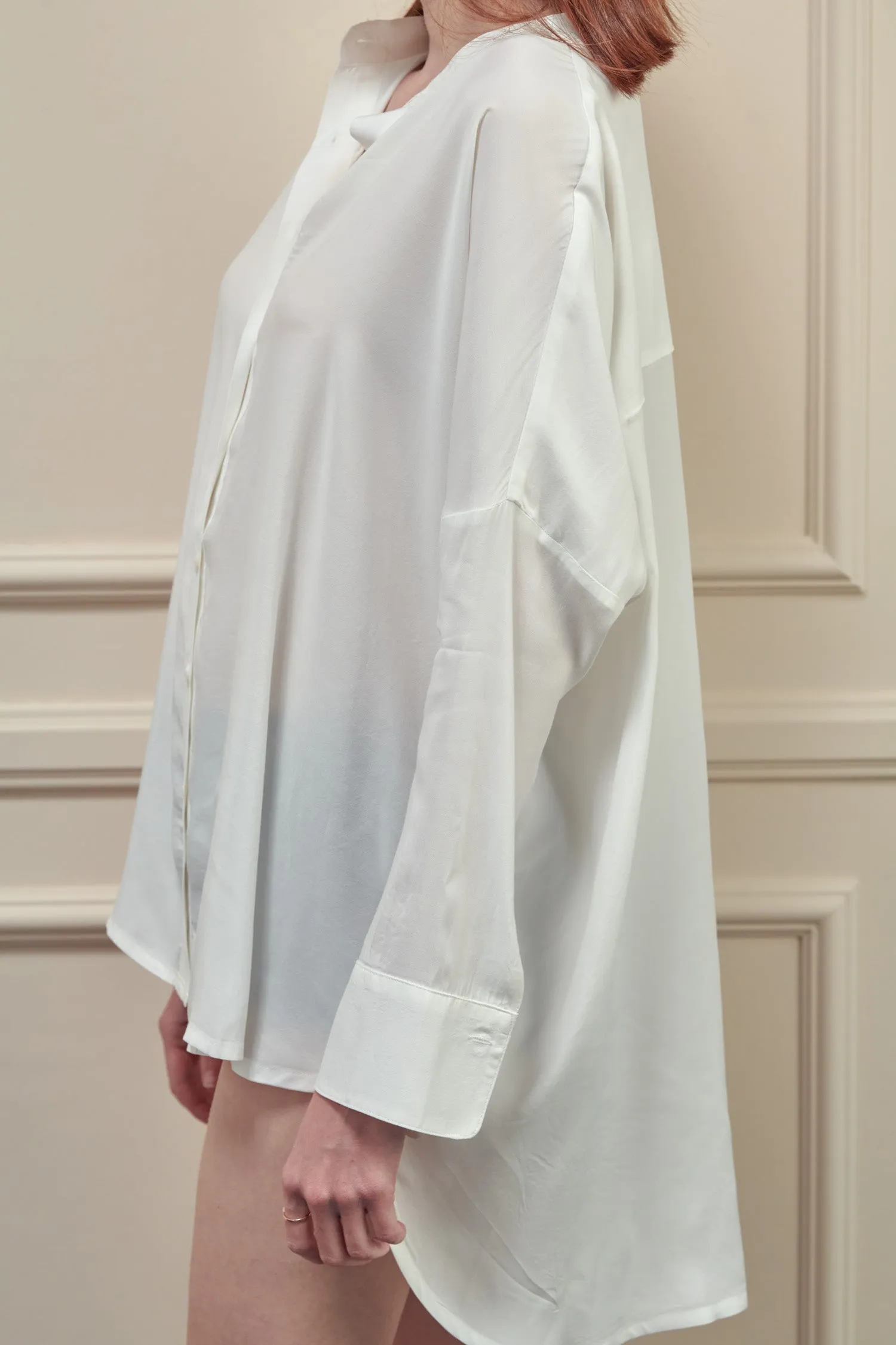 Collarless loose fit long sleeve shirts