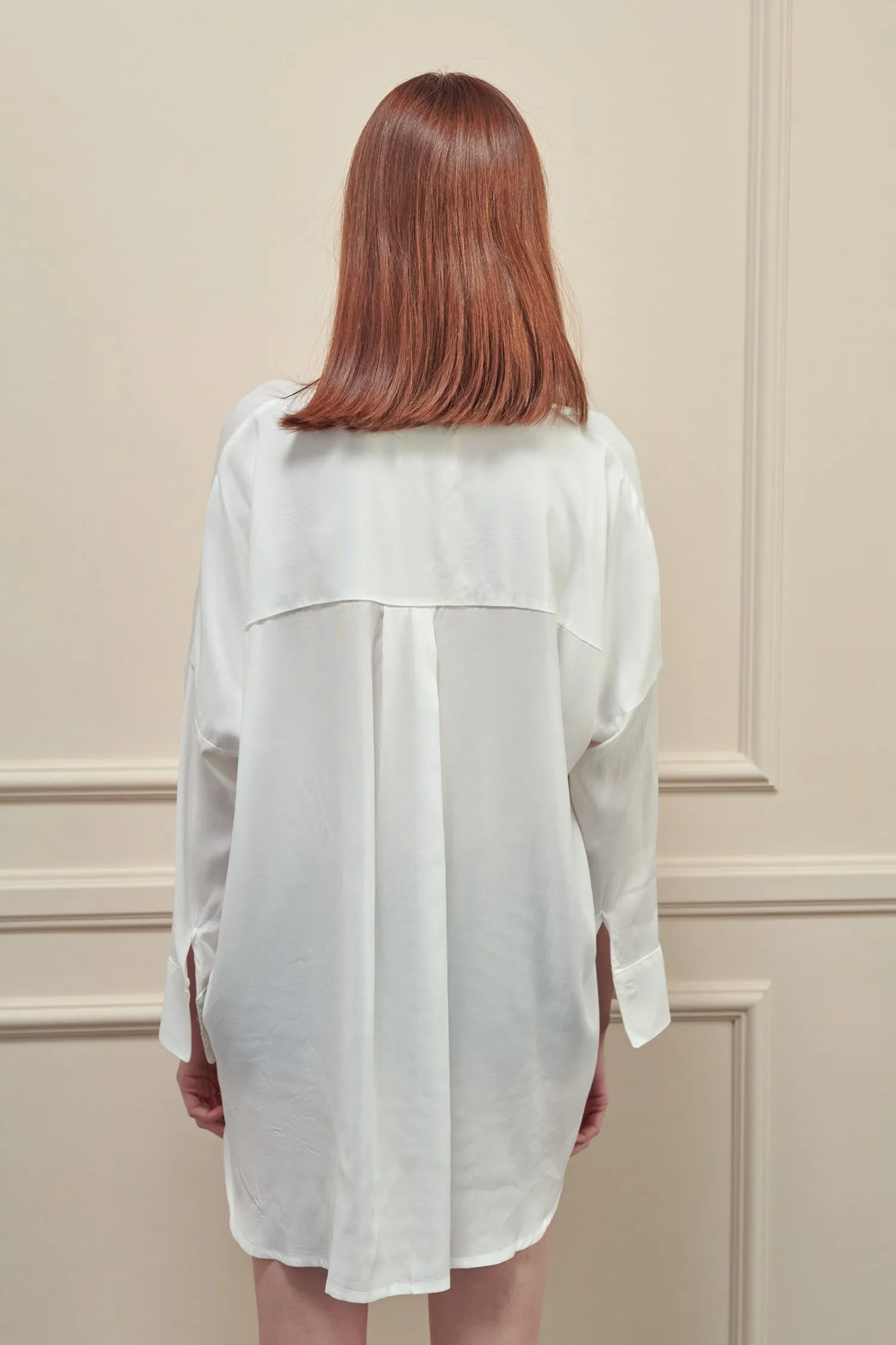 Collarless loose fit long sleeve shirts