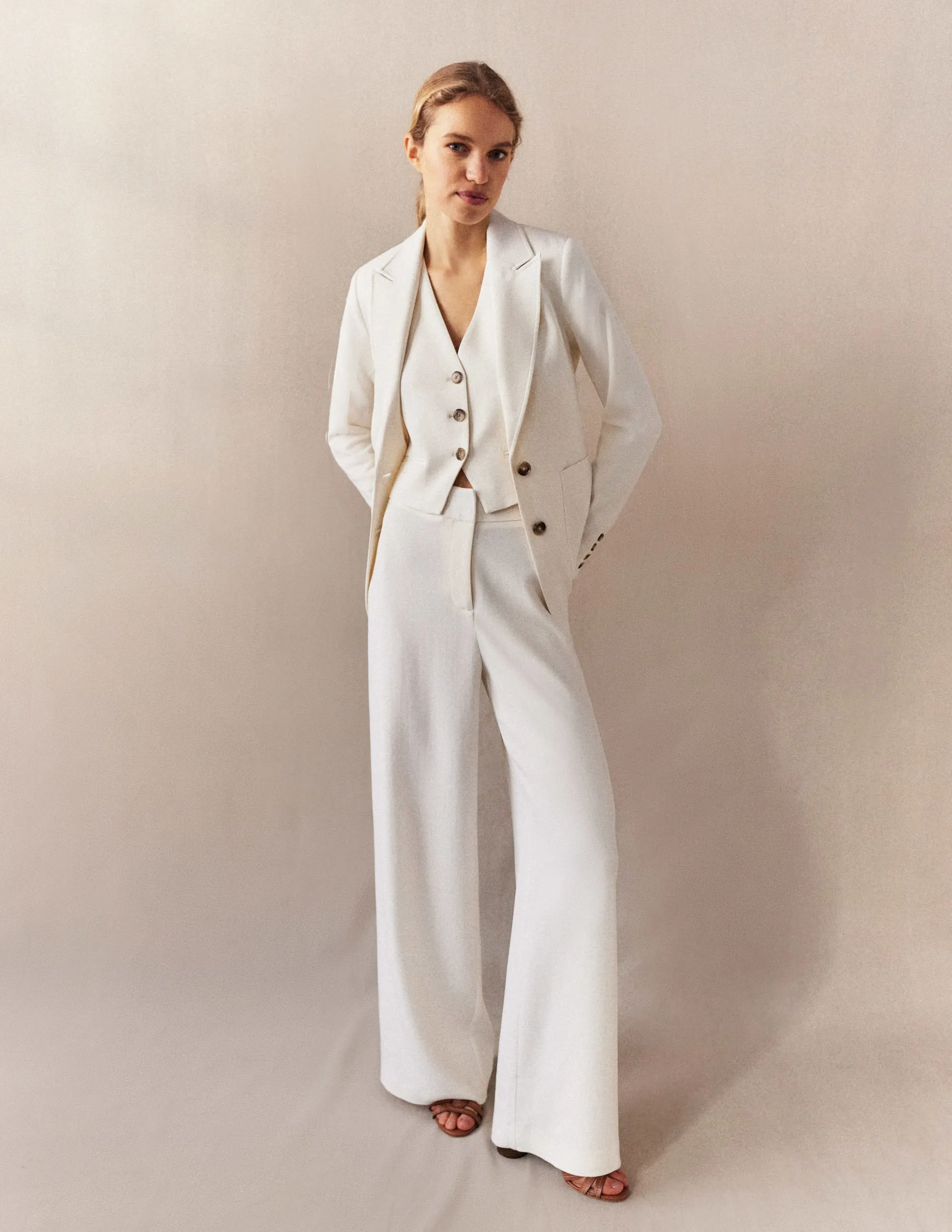 Fluid Tailored Waistcoat-Ivory