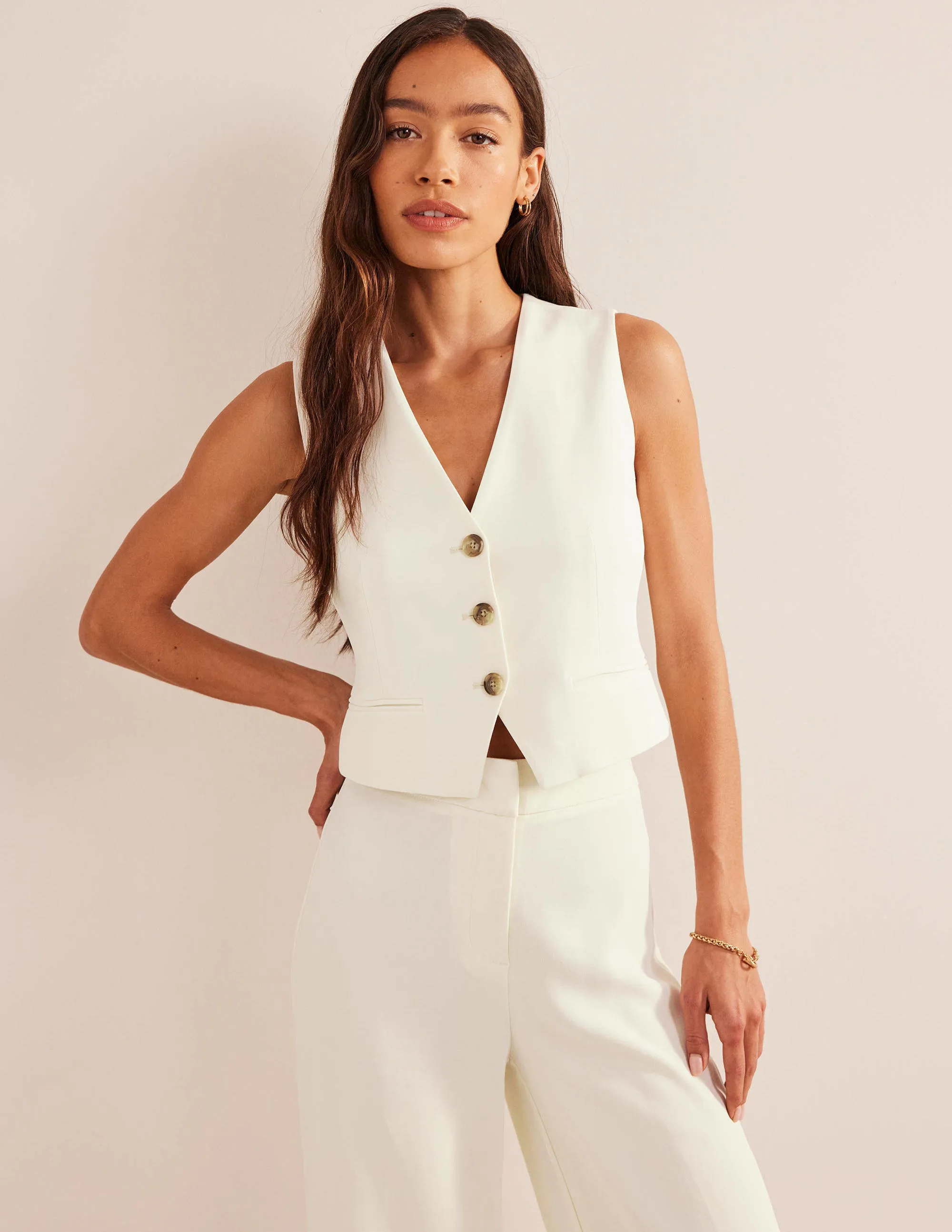 Fluid Tailored Waistcoat-Ivory