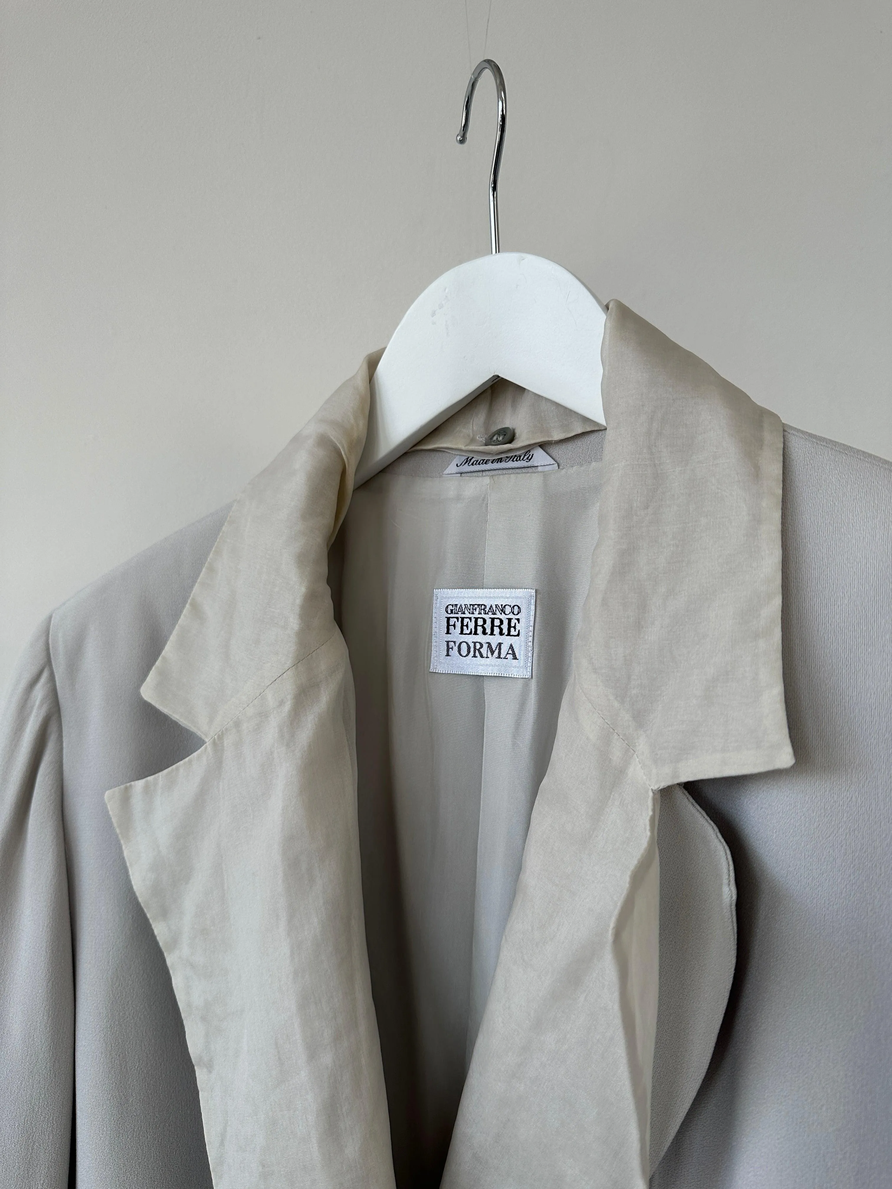 Gianfranco Ferre Forma Detachable Collar Occasion Crepe Blazer - M