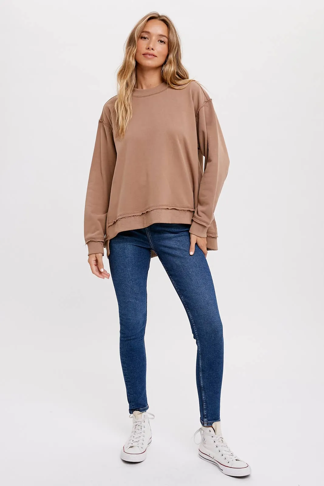 OVERSIZED SWEATSHIRT