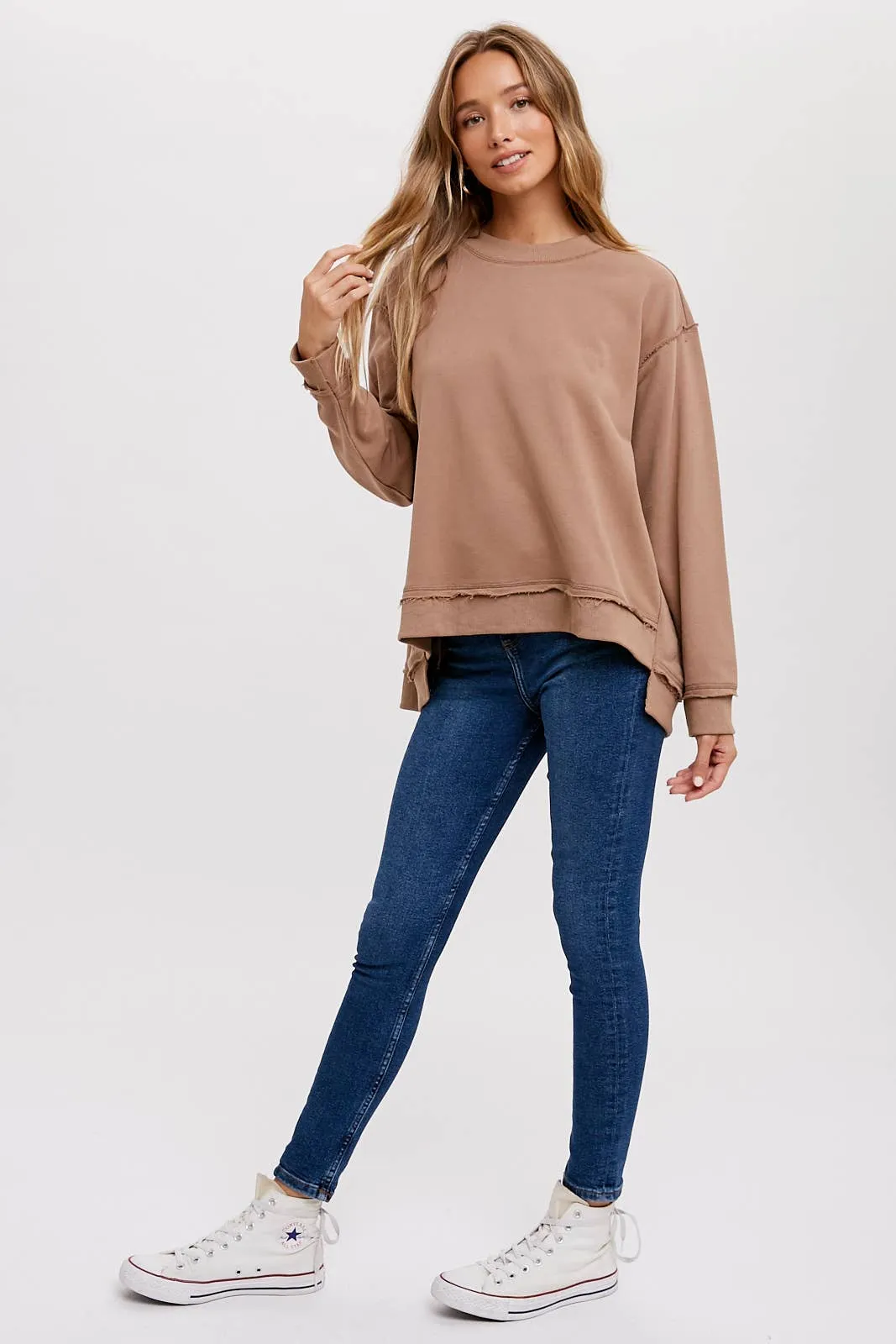 OVERSIZED SWEATSHIRT