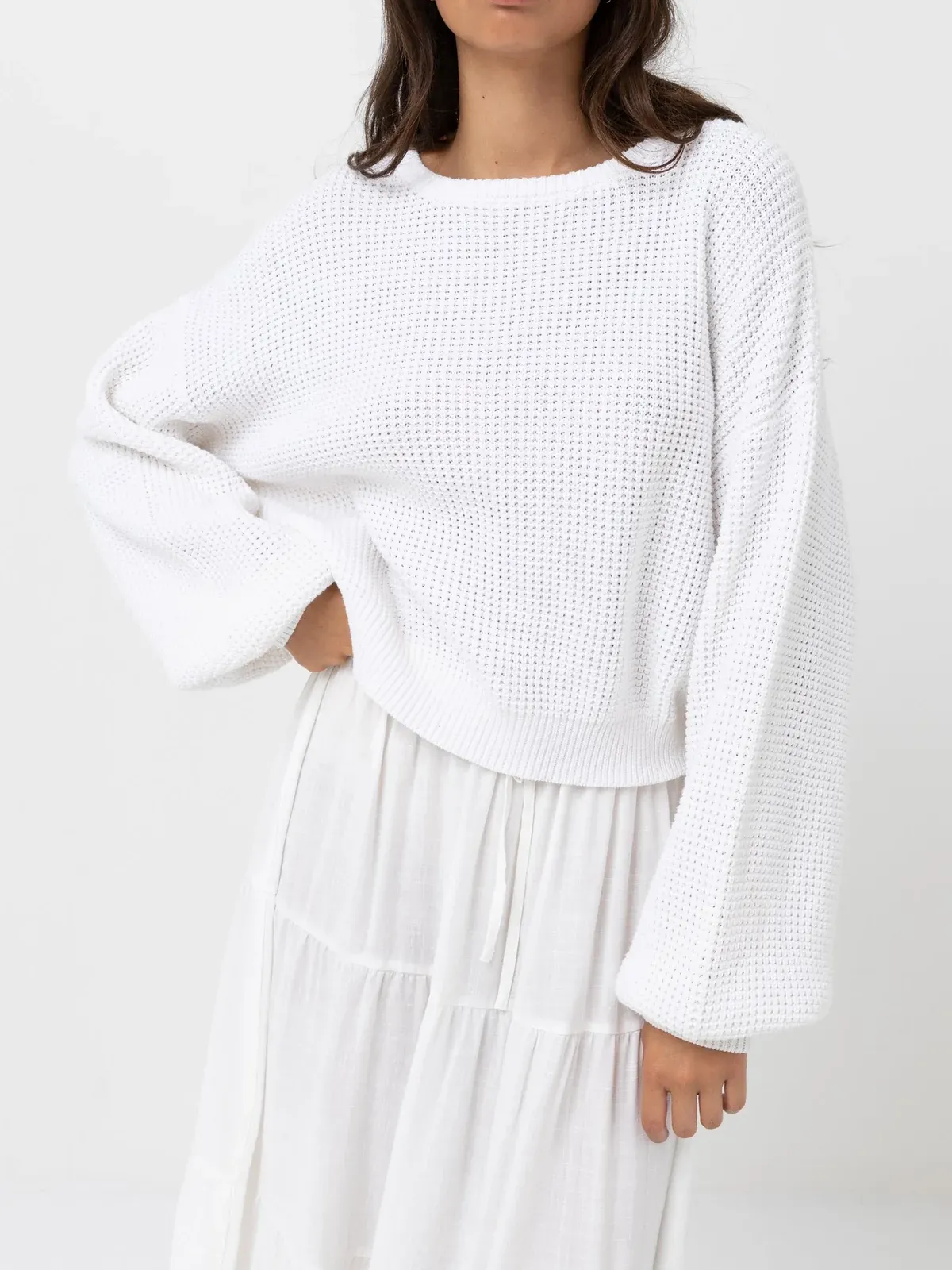 Rhythm - Classic KNIT JUMPER - WHITE