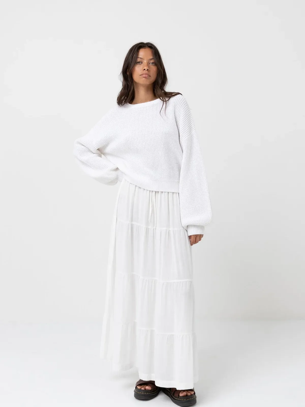 Rhythm - Classic KNIT JUMPER - WHITE
