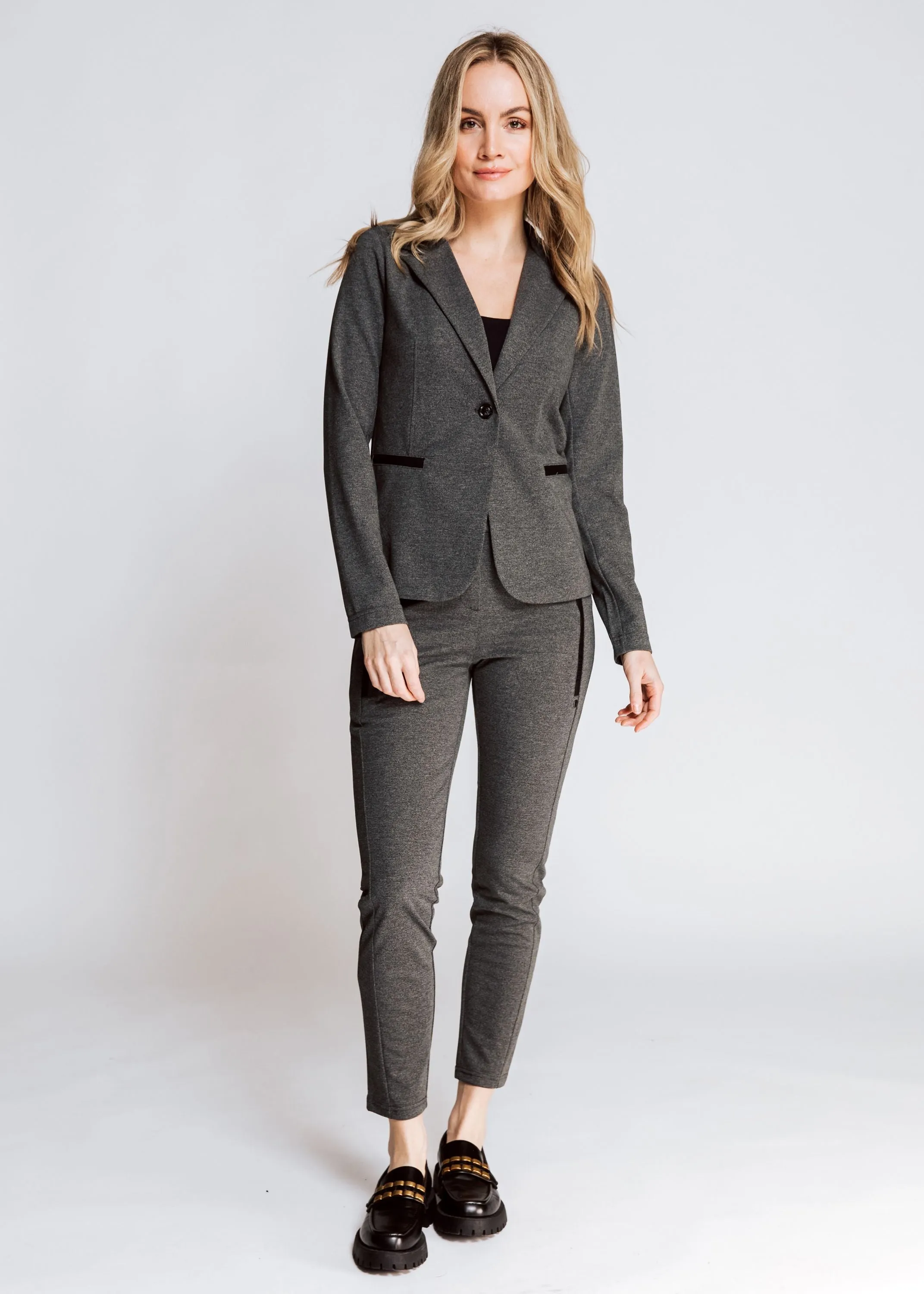 Salma Blazer