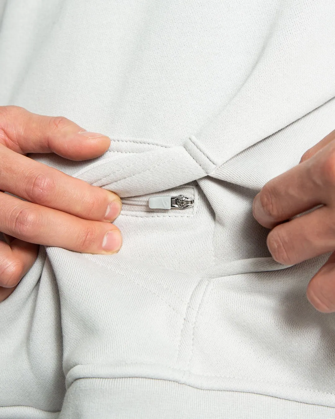 STRIKE LOGO HOODIE - GREY