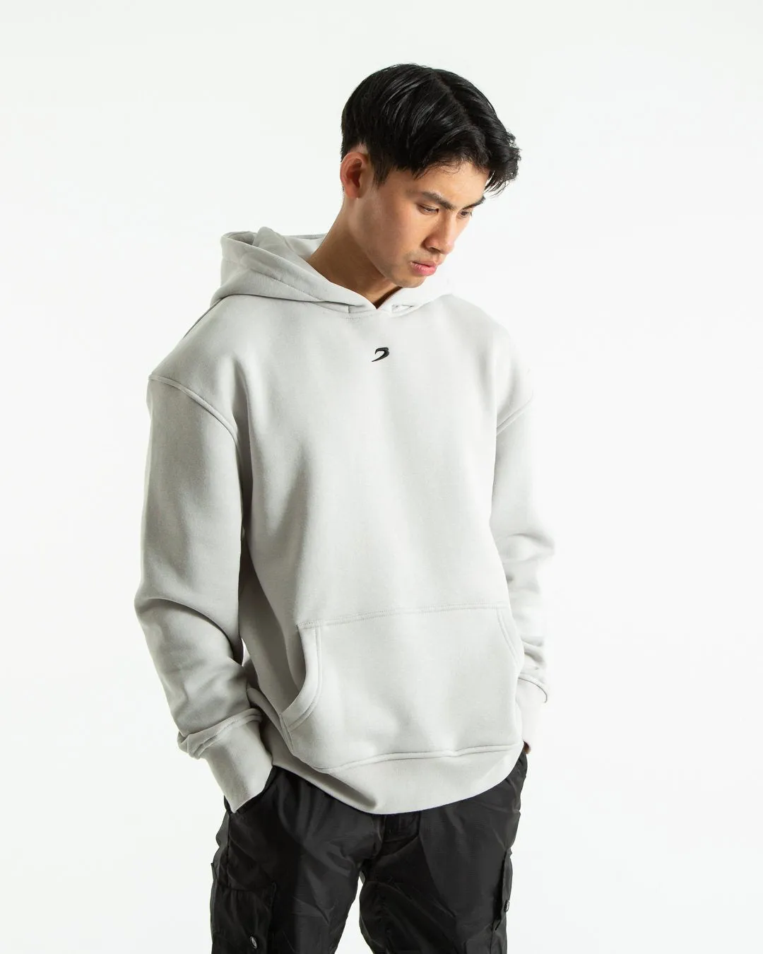 STRIKE LOGO HOODIE - GREY