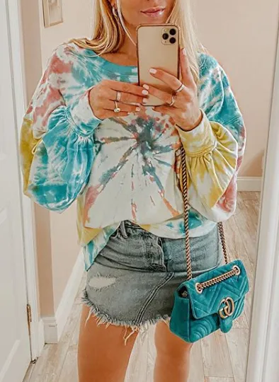 TIE DYE SWEATSHIRT