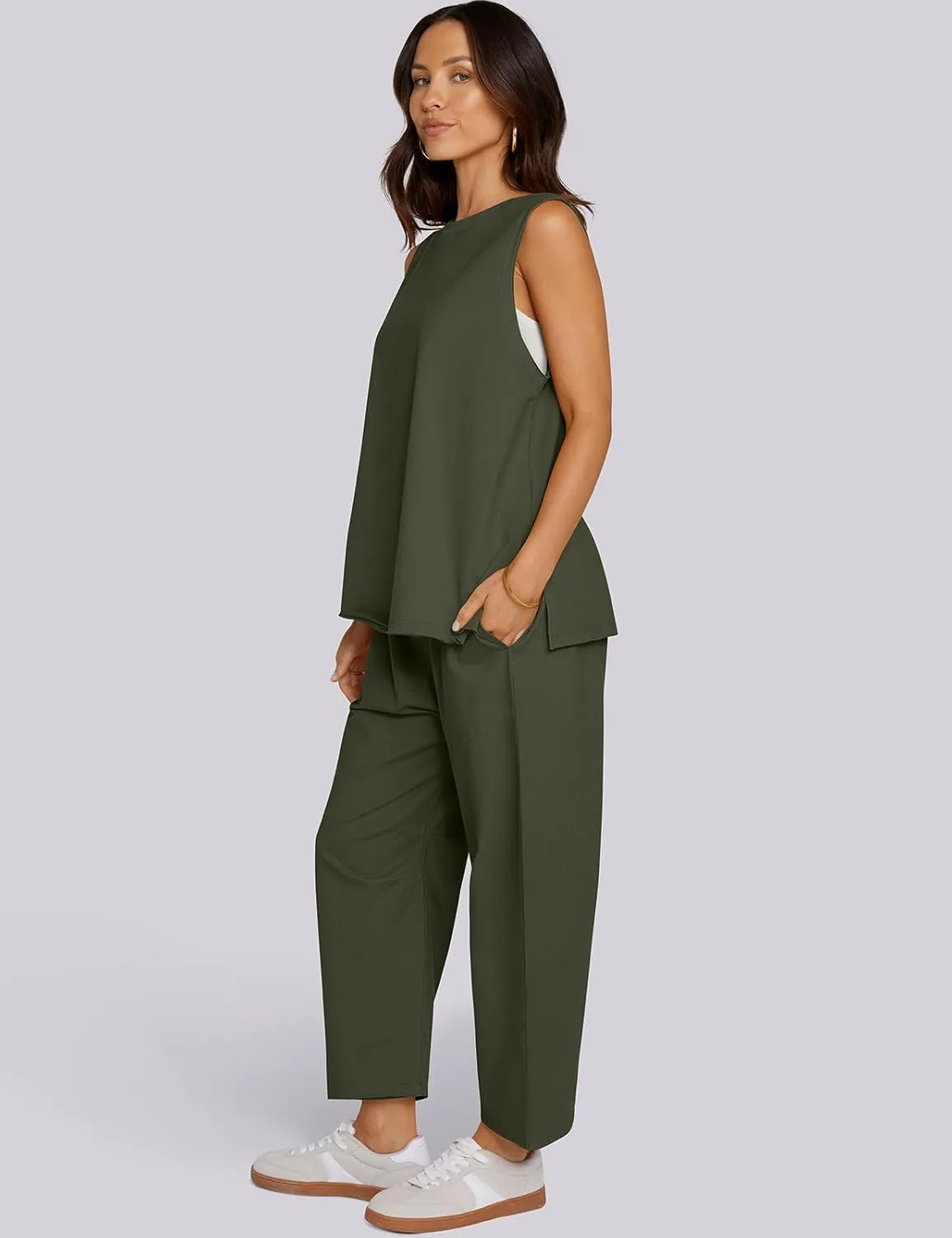 UEU Women's Summer 2 Piece Outfits Casual Sleeveless Crew Neck Tank Top Cropped Harem Pants Matching Travel Beach Lounge Sets